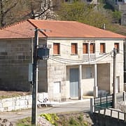 Os comuneiros de Cobres demandan do concello a linceza de obra para a rehabilitación da Reitoral medium_casadosmontes